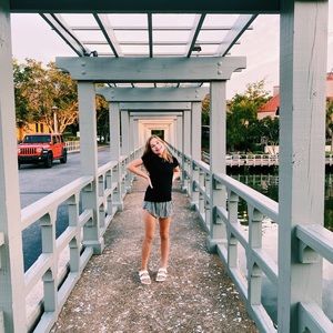 Meet your Posher, Evelyn